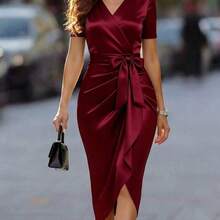 Raffinéa Vestido de mujer de satén con escote en V en color rojo picante, con volantes asimétricos en el bajo y mangas cortas, adecuado para uso diario elegante, salidas glamorosas y citas románticas - Azul marino - Ver 2