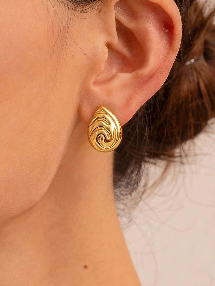 1pair Retro Luxe Style Gold-Plated Stainless Steel Waterdrop Swirl Texture Shell-Shaped Stud Earrings For Women Daily Wear & Party Occasions - water droplets - View 1