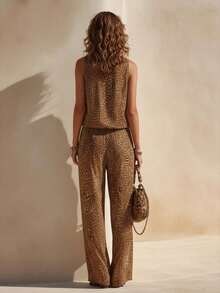 Loose-Fitting Set Of V-Neck Blouse And Wide-Leg Pants With Leopard Print Vacation Style - 豹紋 - 查看 3