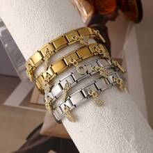 1 chiếc vòng tay thời trang cổ điển bằng thép không gỉ mạ vàng và bạc, đính đá Cubic Zirconia tổng hợp, khắc chữ "MAMA", vòng tay vuông kiểu mô-đun, thích hợp cho nữ dự tiệc và đeo hàng ngày. - Bạc - Xem 2