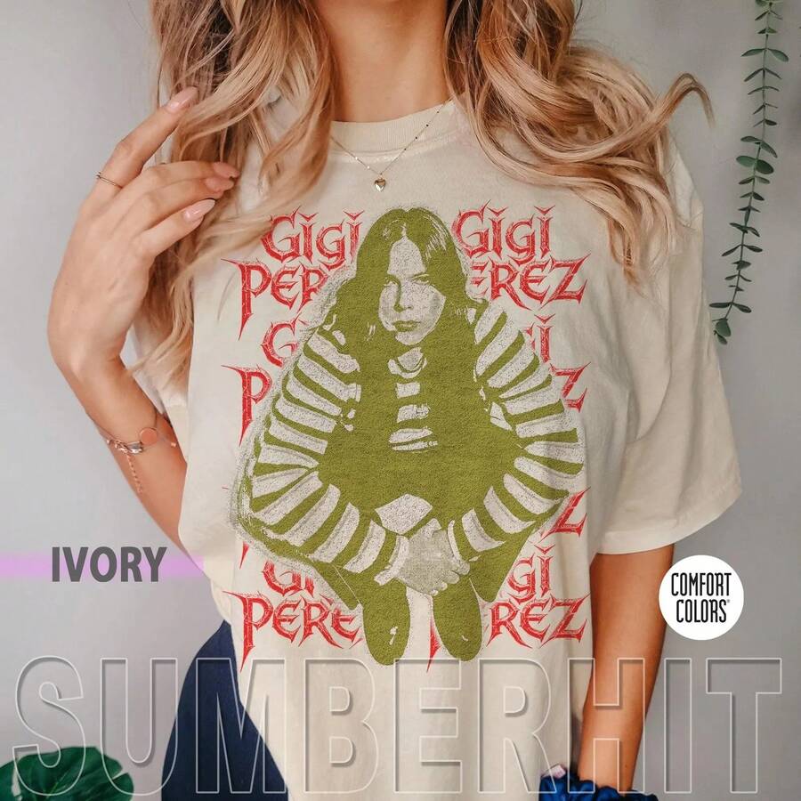 Camiseta 1717 de Gigi Perez _ Camiseta con la firma del artista de Gigi Perez _ Camiseta con el nombre del artista Camiseta 100% Algodón Unisex - Playera Casual Premium de Corte Cómodo - Blanco - Ver 1