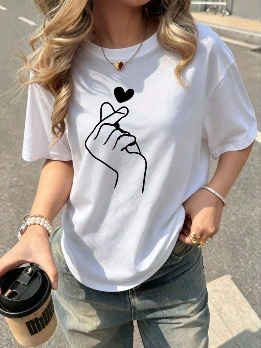 Women's Casual Short-Sleeved Crew Neck T-Shirt With Finger-Drawn Heart Print And A Special "Just For You" Print. - 白色的 - 查看 1