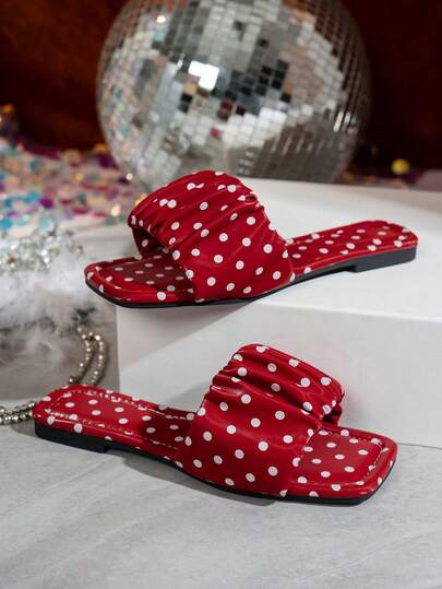 Women's New Polka Dot Pleated Square Toe Flat Sandals, Retro Vacation Beach Slip-On Slippers, Fashionable & Comfortable Red Open Toe Flat Sandals For Summer