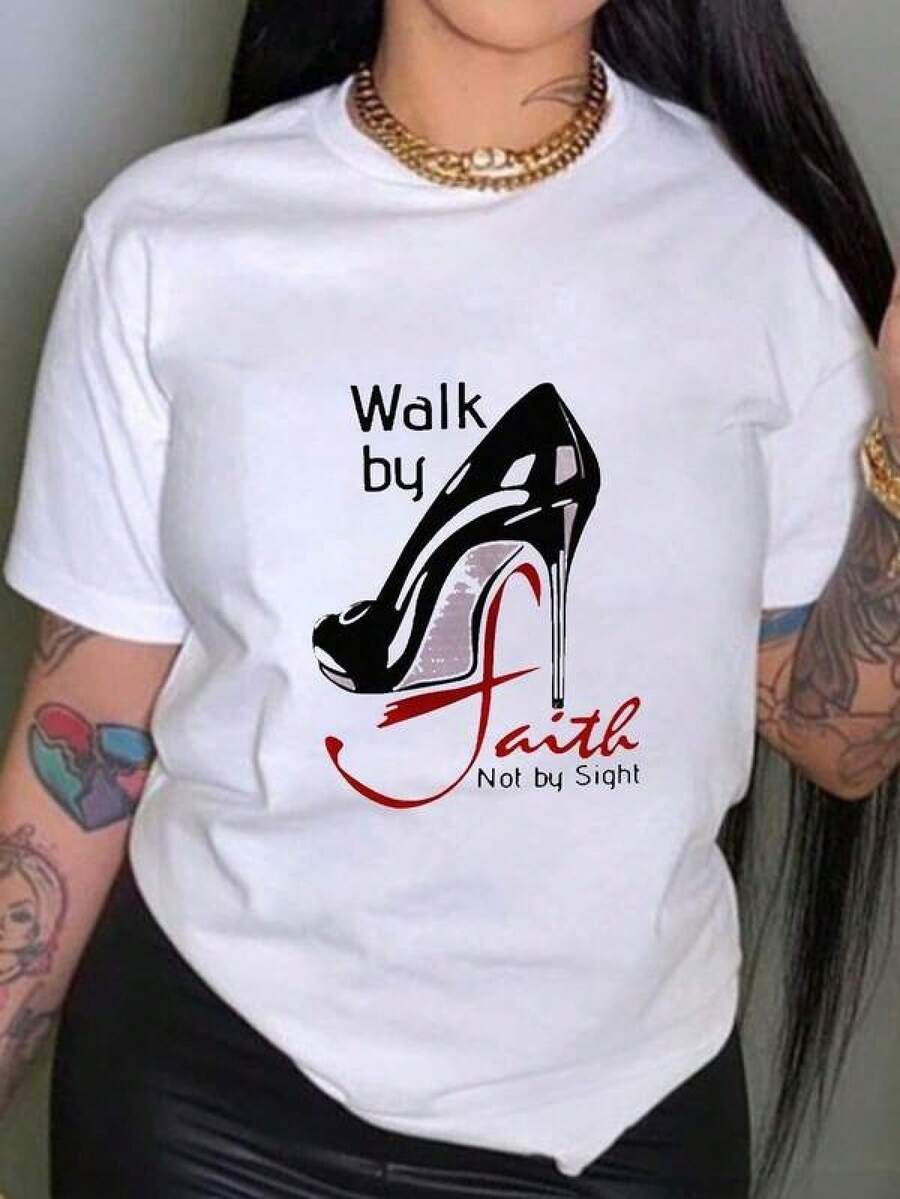 Camiseta Estampada para Mujer con Gráfico de Zapato de Tacón Alto y Texto Inspirador - Camiseta Casual de Manga Corta y Cuello Redondo, Corte Relajado para Todas las Estaciones, Perfecta para el Uso Diario y Atuendos de Vacaciones (Lavable aáquina). - Blanco - Ver 1