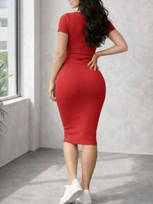 Vestido Ajustado de Manga Corta y Tejido de Canalé – El Básico Sexy y Cómodo para Cualquier Ocasión - Shedron - Ver 3