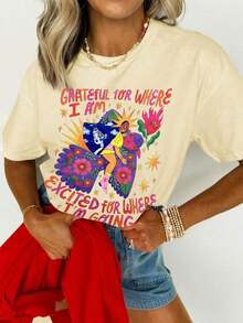 Women's Bohemian Style T-Shirts, Casual, For Beach And Brunch, Apricot Color, With Tropical Floral Print And Colorful Letters, Loose Off-The-Shoulder T-Shirt, Summer Blouses For Women. - 杏色 - 查看 4