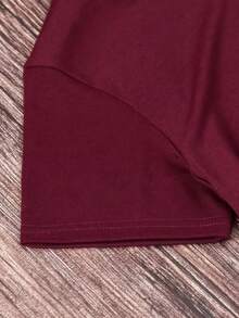 Top de manga corta estilo Y2K, casual, elegante y a la moda, que estiliza la figura, ideal para la playa. - Burdeos - Ver 3