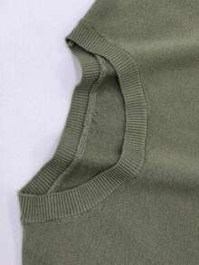 Camiseta de punto de manga corta de unicolor y peso ligero para mujer, top de verano minimalista en rojo - Verde Oliva - Ver 4