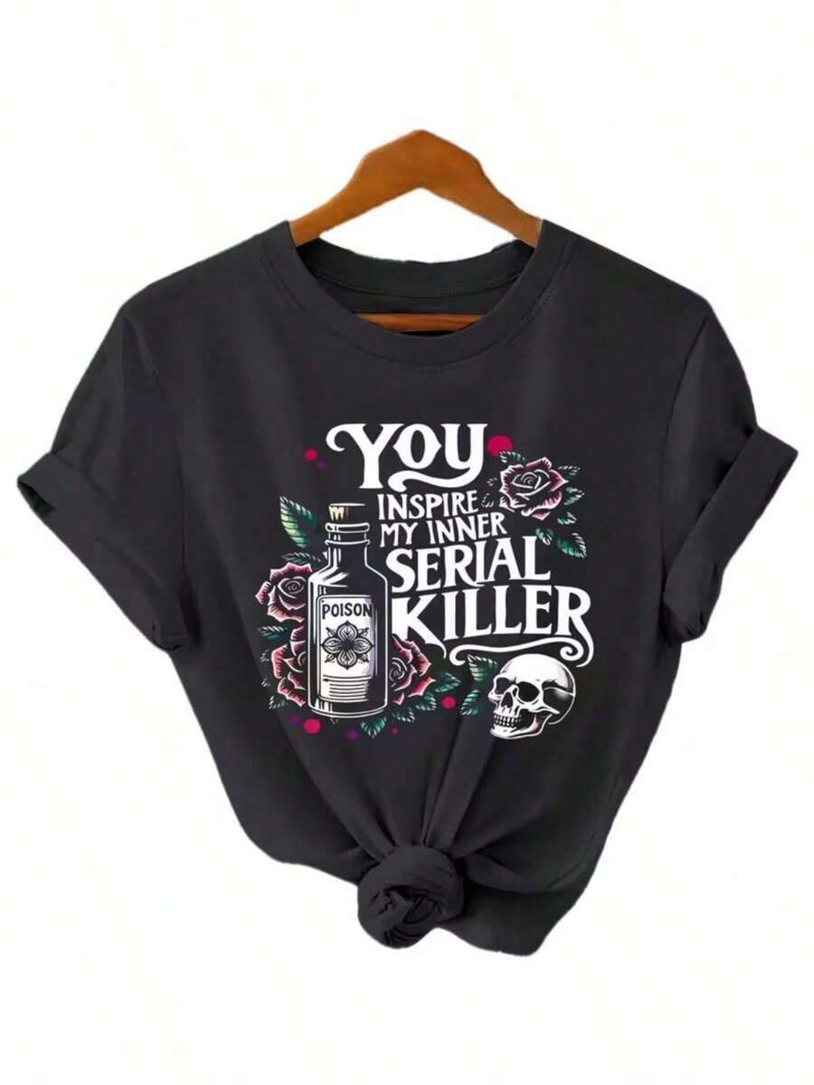 Camiseta de manga corta para hombre, 100% algodón de alta densidad, estampada con motivos 'Y2K Retro Gótico/Punk/Rosa Oscura, Calavera y Frasco de Medicina', lavable a máquina, transpirable y cómoda de llevar. Adecuado para el estilo urbano, festivales de música, bares, desplazamientos diarios, viajes al aire libre, y también se puede usar de manera informal en primavera, verano y otoño. Éxito de . - Negro - Ver 1