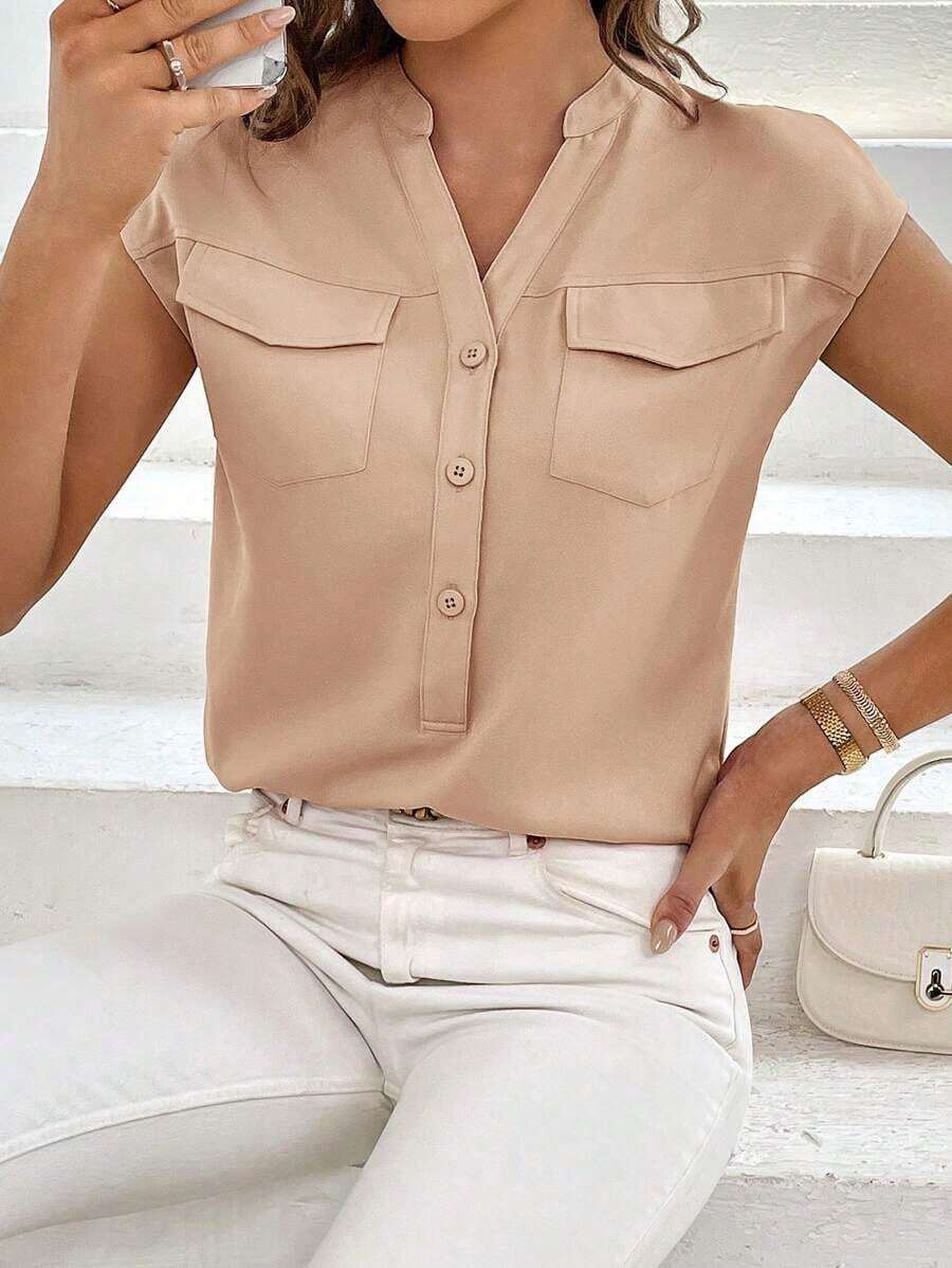 Camisa con bolsillo con solapa de manga murciélago con botón delantero - Caqui - Ver 1
