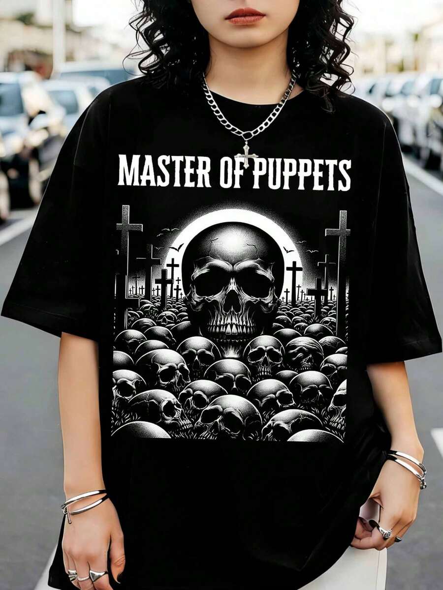 Master Of Puppets Skull Graveyard Oversized Black T-Shirt, T-Shirt For Metal Fans - Black - View 1