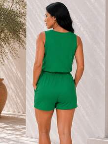 Women's Set: Loose-Fitting Tank Top With Wide Straps + Shorts. Elegant, Casual, Conservative/Modest Luxury Women's Set. Fabric: None. Suitable For: Formal Office And Evening, Photoshoot, Night, Wedding. - 綠旗 - 查看 3