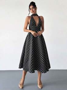 High-Waisted Midi Dress With A V-Neck And Open Back, In A Vintage French Polka Dot Style, Suitable For Valentine's Day, Concerts, Performances, Dates, Banquets, Weddings, Sexy, Elegant, Back To School, Vacation, Beach, Romantic - 灰色 - 查看 6