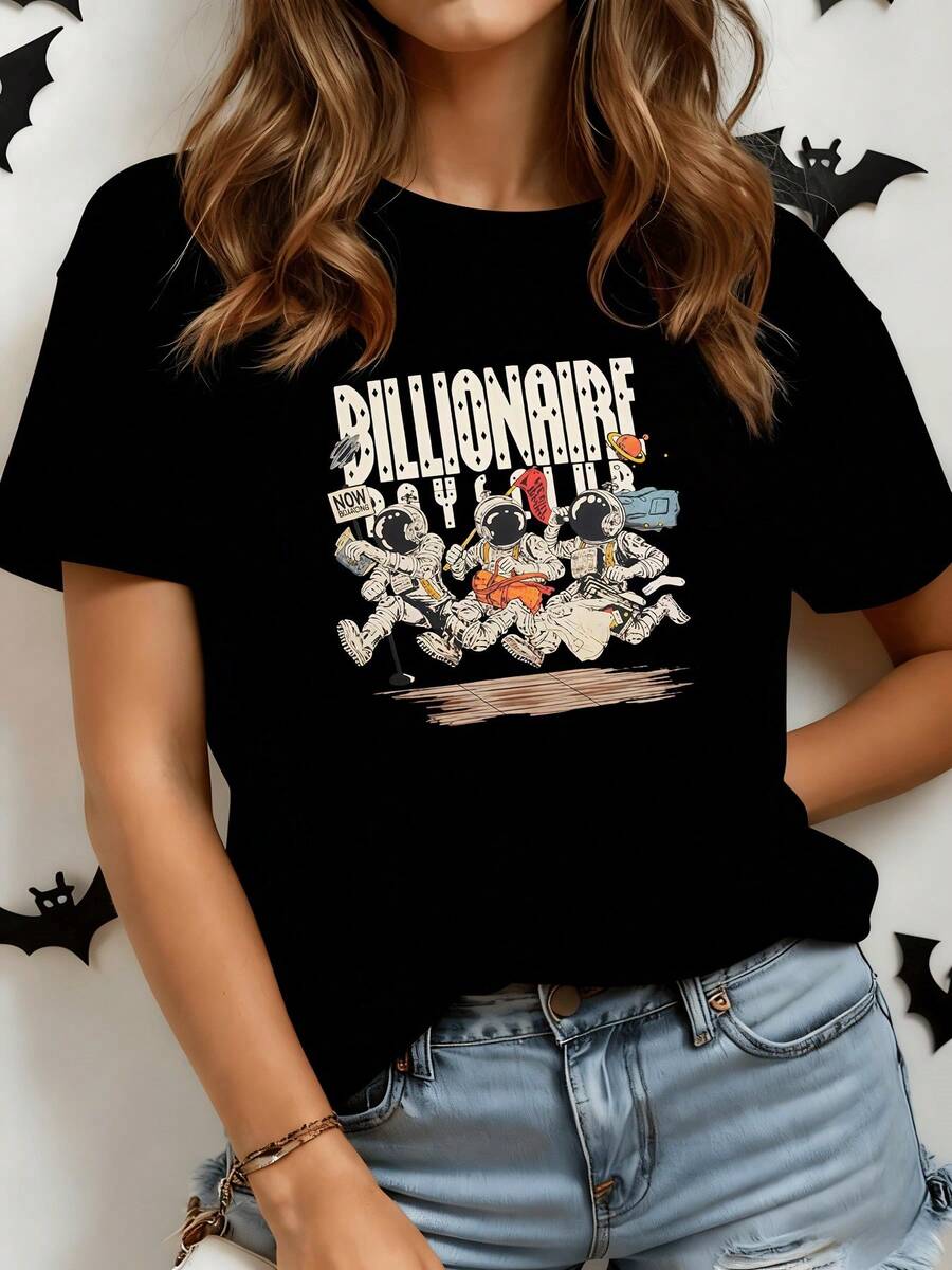 Group Of Astronauts Running Joyfully In A Futuristic Space With Urban Elements Representing Modern Ambition And The Desire To Explore New Horizons. Comfortable Women's T-Shirt For Everyday Wear And Casual Looks. - 黑色 - 查看 1