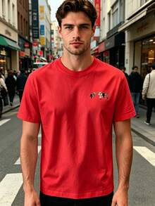 Camiseta Básica Mexicana de Manga Corta con Estampado Frontal y Trasero - Cat Lanyard, Estampado de Gato de Dibujos Animados a la Moda. Camiseta unisex holgada con estampado para hombre y mujer, ropa casual para primavera y verano, esencial de moda. Nuevo Lanzamiento - Rojo - Ver 2