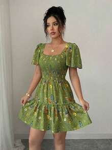 Vestido corto de verano para mujer con cuello cuadrado, mangas acampanadas y volantes en el bajo - verde menta - Ver 3