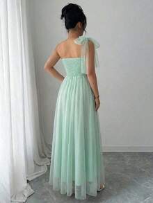 Elenzya Elegant And Romantic Sleeveless Halter Dress With A Tie Waist And A-Line Skirt. Suitable For Weddings, Parties, And Gatherings - 薄荷綠 - 查看 2