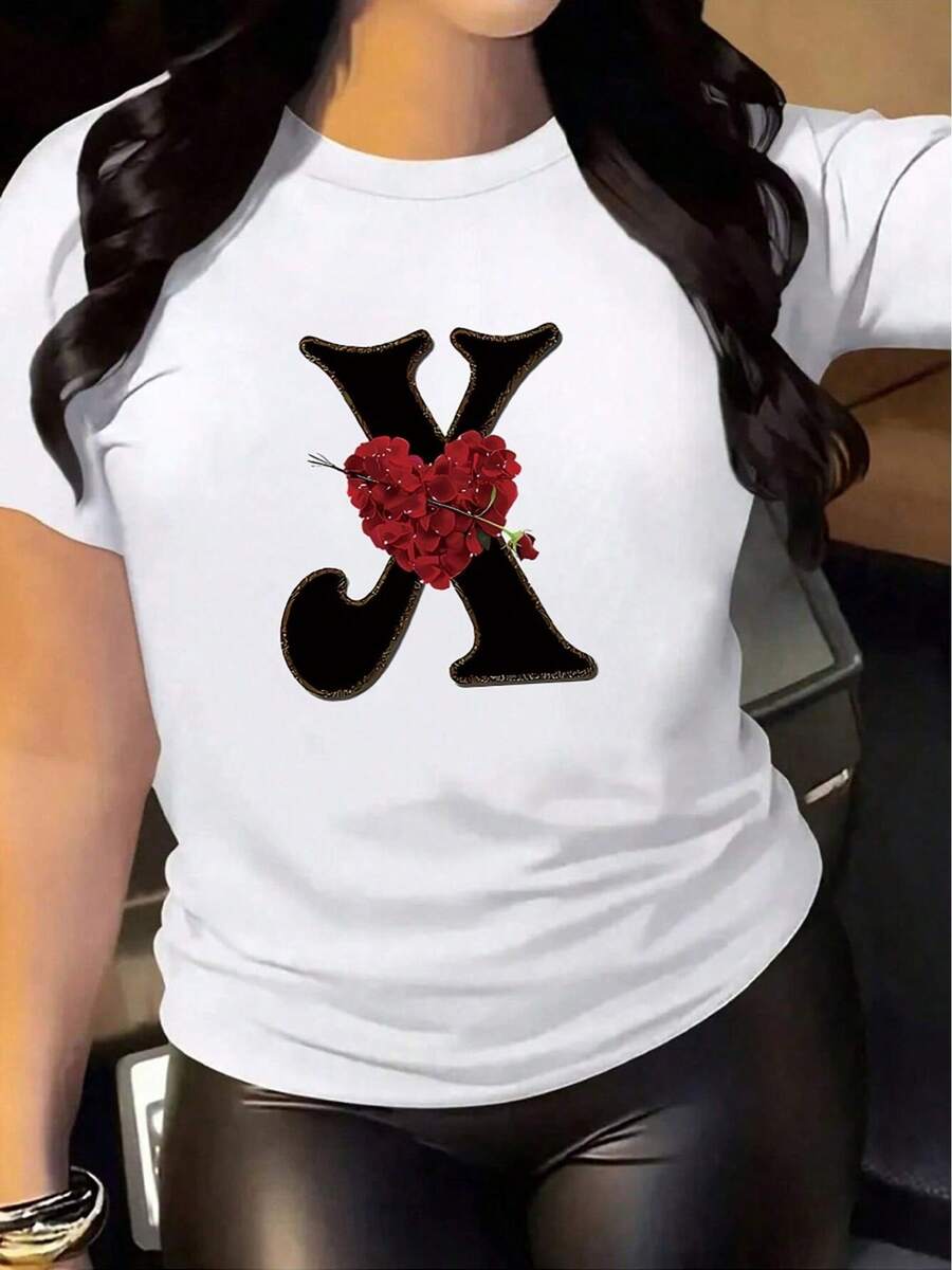 Camiseta moderna con diseño de corazón rojo, estilo casual, material suave, estampado exclusivo, para mujeres a la moda, talla S/M/L, color blanco, ropa urbana, actual. - Blanco - Ver 1
