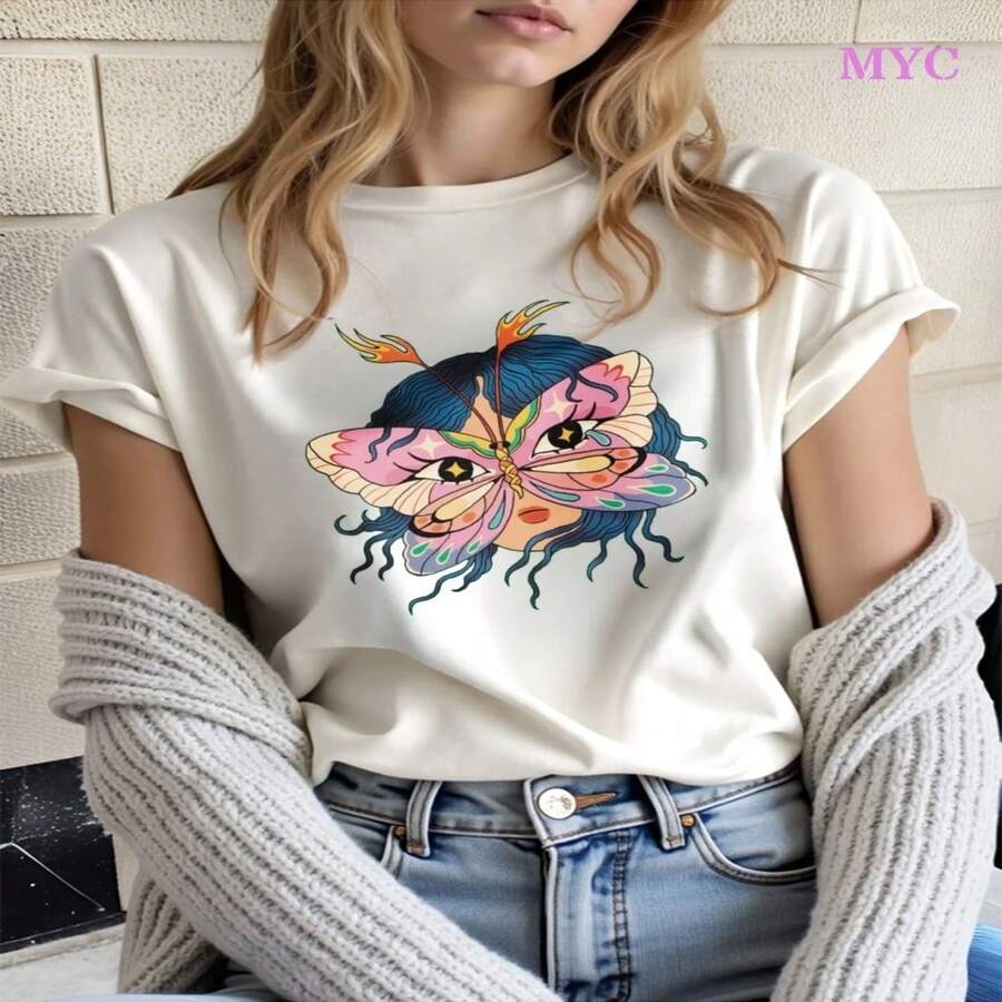 MYNOVA C Camiseta de 100% algodón Suave para Mujer Talla Grande con Estampado de Sirena y Mariposas Soñadoras, Ideal para la Moda de Primavera y Verano, Regalo Perfecto para el Día de la Madre o Pascua, Estilo Boho Moderno, Arte de Animales Tierno, Ropa Casual Femenina, Vestidos de Mujer de Verano a la Moda, Casual Perfecto para Todas las Estaciones, Tallas S - XXL S-XXXL - Blanco - Ver 1