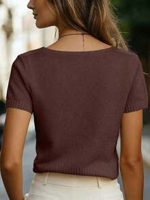 Blusa de punto ajustada con cuello en V y manga corta, color albaricoque, con detalle de trenzado, uso diario minimalista - Marrón - Ver 2