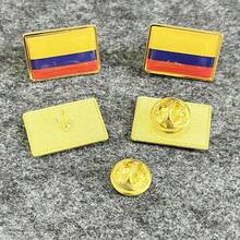 5枚金属和树脂材质的世界各国国旗徽章，包括国旗形状和金属奖章徽章，适合庆祝活动和日常装饰。 - 彩色 - 查看 41