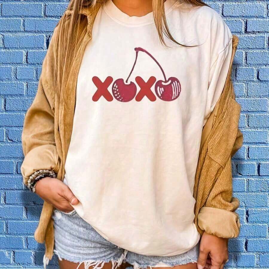 1 Piece, New For Summer 2026, XXO Women's Short-Sleeved Crew Neck T-Shirt With Vintage Cherry Print, Soft Off-White Cotton Top, Relaxed Casual Style, Suitable For Everyday Outings, Commuting To Campus, Weekend Get-Togethers, Versatile And Easy To Wear, A Must-Have For Vintage Style Lovers. - 白色 - 查看 1