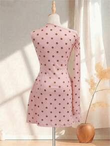 2026 Vestido corto de verano minimalista de mujer con tirantes de lazo, sin mangas y de unicolor asimétrico con lunares blancos - Rosa - Ver 3