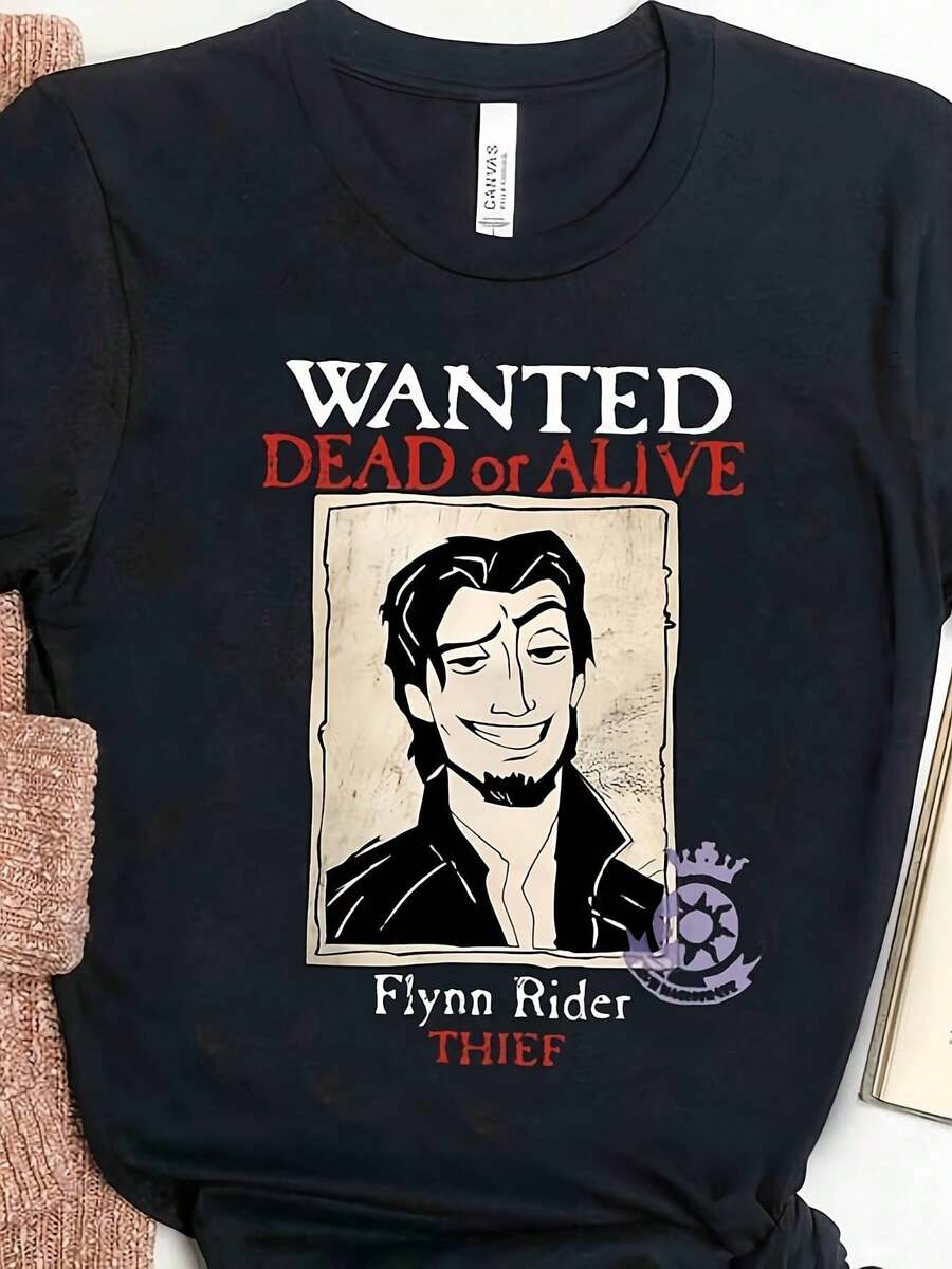 2026Camiseta de Tangled con diseño divertido de "Buscado vivo o muerto" de Flynn Rider, ladrón, colores retro cómodos, camiseta a juego de WDW Magic Kingdom2026 - Negro - Ver 1