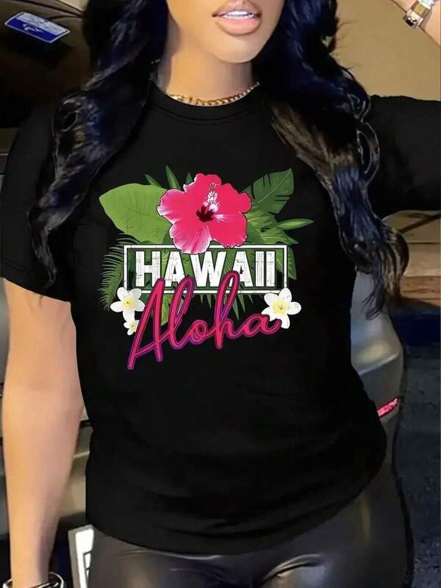 Camiseta versátilHawaiian Floral Print Women's Shirt - Soft, Breathable, Casual Summer Fashion, Featuring Vibrant Hibiscus And White Orchid Designs, Round Neck Short-Sleeve Top Suitable For Everyday Outdoor Wear,Camiseta con temática de fútbol,Ideal para el verano de chicos adolescentes,Estilo unisex apto para todas las estaciones,Disponible en tallas para adultos y niños,Top de verano para mujer,Tallas disponibles tanto para adultos como para niños - Negro - Ver 1