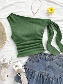 Top ajustado de mujer de hombros asimétricos con tirantes de amarre en color amarillo pálido, adecuado para fiesta, vacaciones, festival de música, estilo bohemio, cita de vacaciones, té de la tarde - Verde Oliva - Ver 1