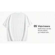 A Loose-Fitting, Crew-Neck, Short-Sleeved T-Shirt Printed With Verses Praising Mothers, Perfect For Everyday Wear And Social Media Fashion. It's A Fun And Modern Garment, Easy To Wash And Suitable For Any Season. - 白色 - 查看 7