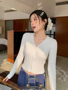 夏季新款白色羅紋紋理V領長袖針織開襟衫，甜美少女風修身短版優雅休閒百搭通勤海灘派對，Y2K復古氛圍日常約會針織開襟衫 - 白色 - 查看 3
