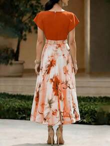 Vestido largo casual y elegante de tela tejida con estampado floral, adecuado para uso diario y todas las temporadas de vacaciones de verano - Rosa Fucsia - Ver 10