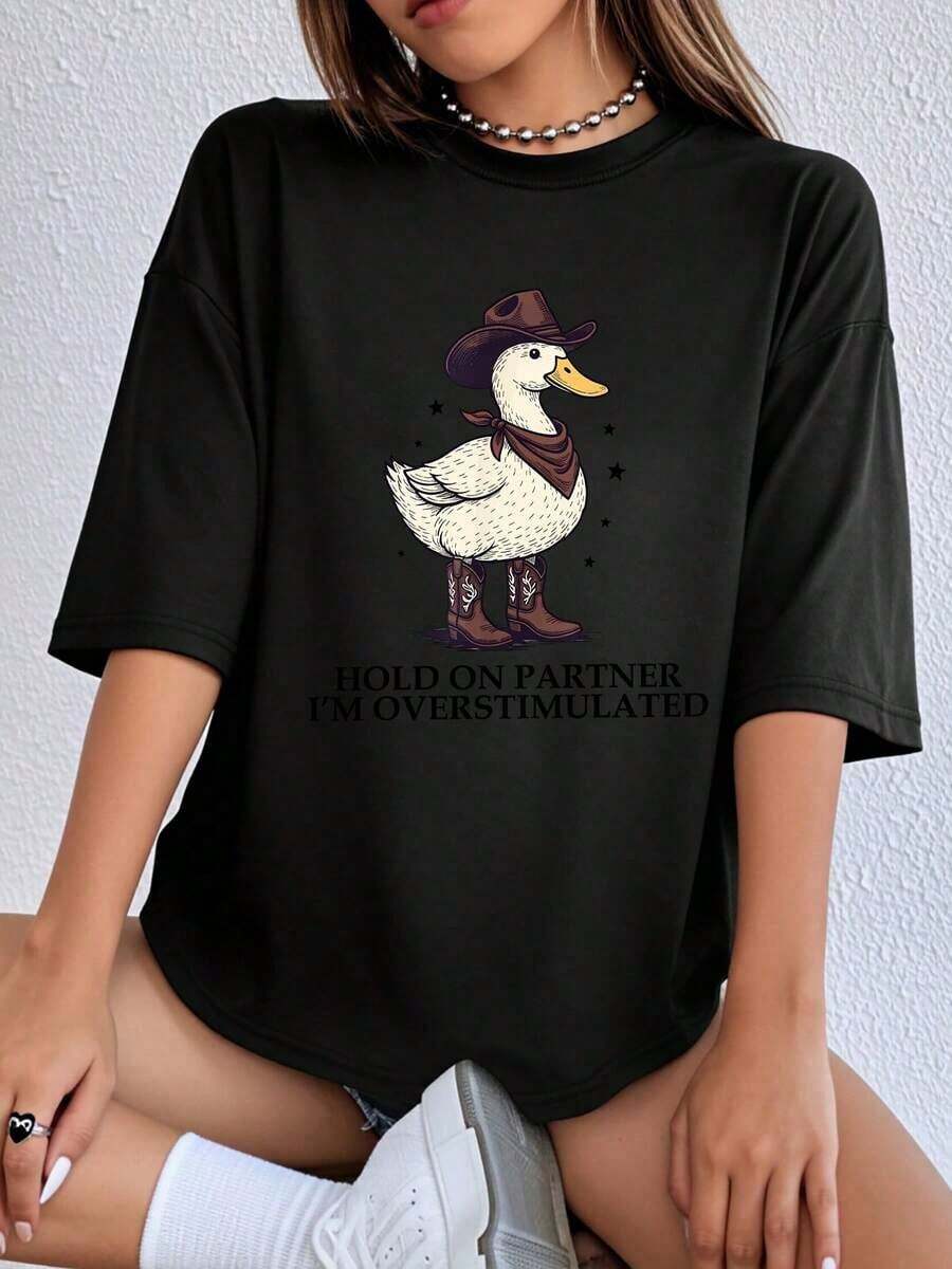 T-Shirt With Cowboy Duck Print, Hat And Boots, Casual Design, Loose Fit, Round Neck, Short Sleeve, For Women, Fun And Humorous T-Shirt, 180g Cotton Blend, Comfortable For Everyday Wear, Perfect For Casual Outings Or Parties. - 黑色 - 查看 1
