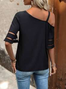Camisa casual con cuello asimétrico y empalme de malla, top de un solo hombro - Negro - Ver 2