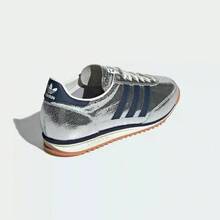Adidas 亮澤感薄底T頭鞋SL72 OG三葉草女子運動休閒鞋 - 銀色/寶藍色 - 查看 8