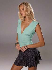 Camiseta sin Mangas Casual Ajustada con Cuello en V Profundo para Mujer, Primavera/Verano - Verde - Ver 4