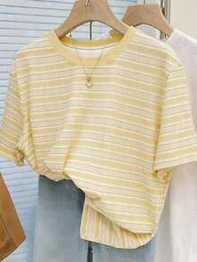 Camiseta de mujer de manga corta con rayas anchas verdes vintage, top casual de cuello redondo para el verano - Multicolor 12 - Ver 1