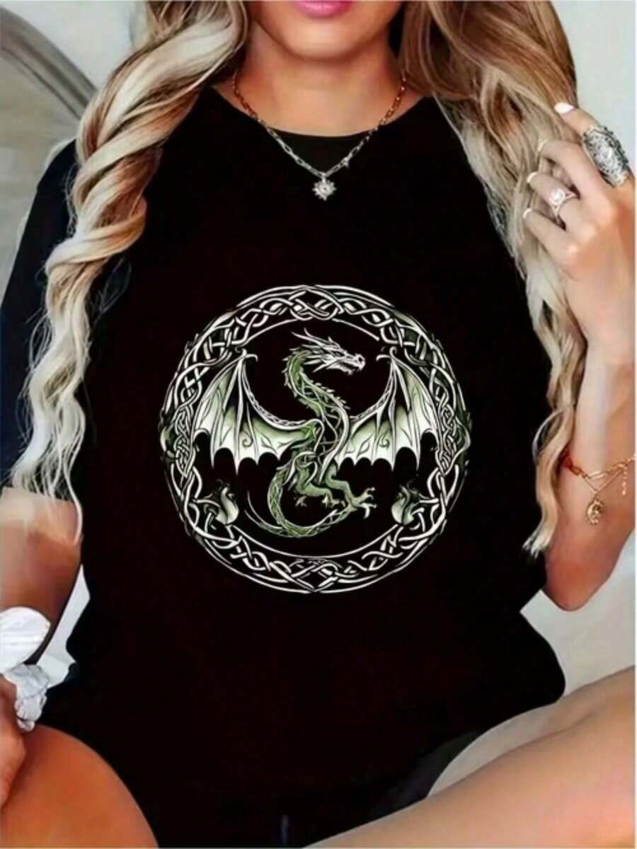 Camiseta estampada para mujer, top casual de manga corta, con un diseño de dragón verde y un nudo celta circular, adecuada para salidas diarias y vacaciones. - Negro - Ver 1