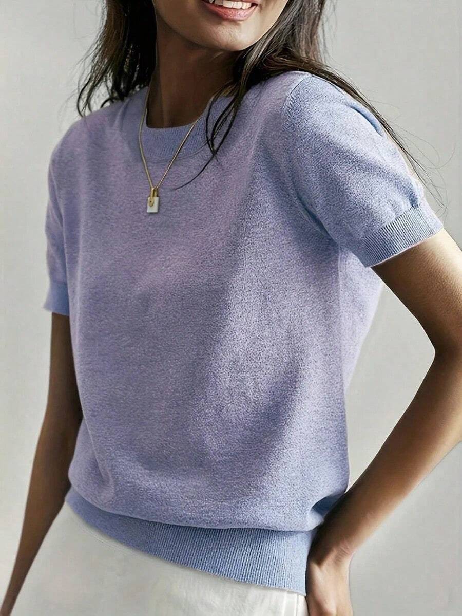 Camiseta de punto de manga corta de unicolor y peso ligero para mujer, top de verano minimalista en rojo - Púrpura malva - Ver 1