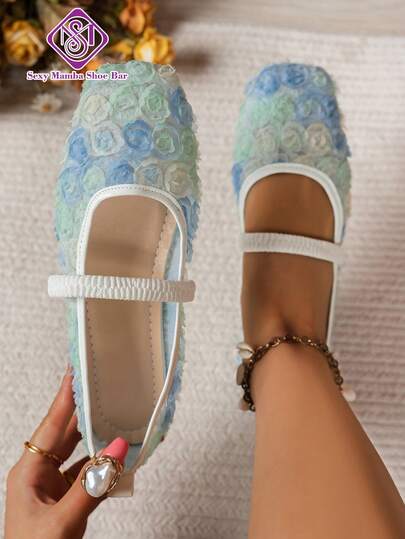 Sandal đế bằng nữ họa tiết hoa tươi tắn, kiểu dáng thoải mái, mũi vuông, thoáng khí, đa năng cho mặc hàng ngày, đi làm, dự tiệc.