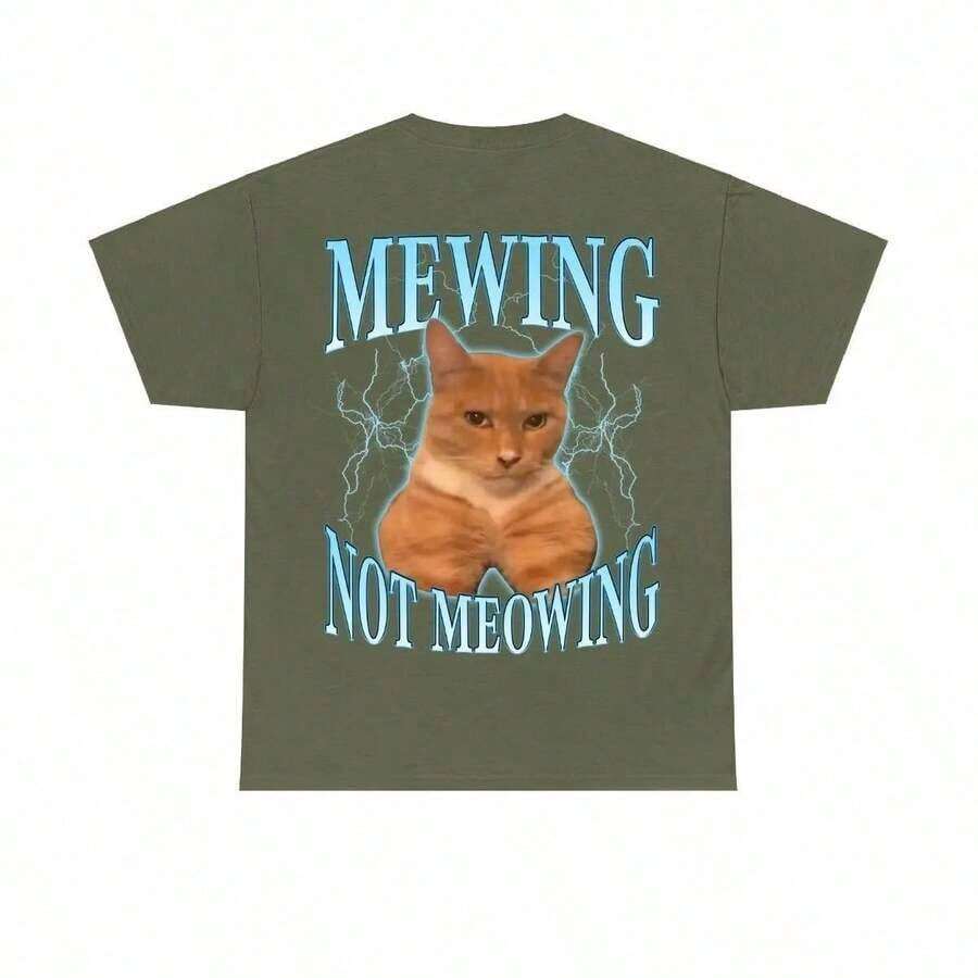 Camiseta de Verano 2026 con Divertido Meme de Gato - Mewing LooksMax, Camiseta con Gráfico de Gato Maullando, Prenda de Algodón Unisex para Hombres y Mujeres, Camiseta Retro Urbana para Uso Diario - Verde militar - Ver 1