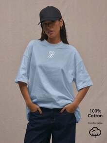 Camiseta de cuello redondo de gran tamaño  con logotipo, informal, para vacaciones, uso diario, aeropuerto, regreso a clases, elegante, primavera, verano, días festivos - azul cielo - Ver 1