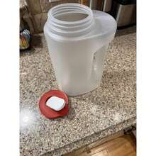 (2 Pack) Rubbermaid Mixermate Leak-Resistant Pitcher, Clear, 3.8 Liter (1 Gallon), Plastic - 1 gallon - Xem 8