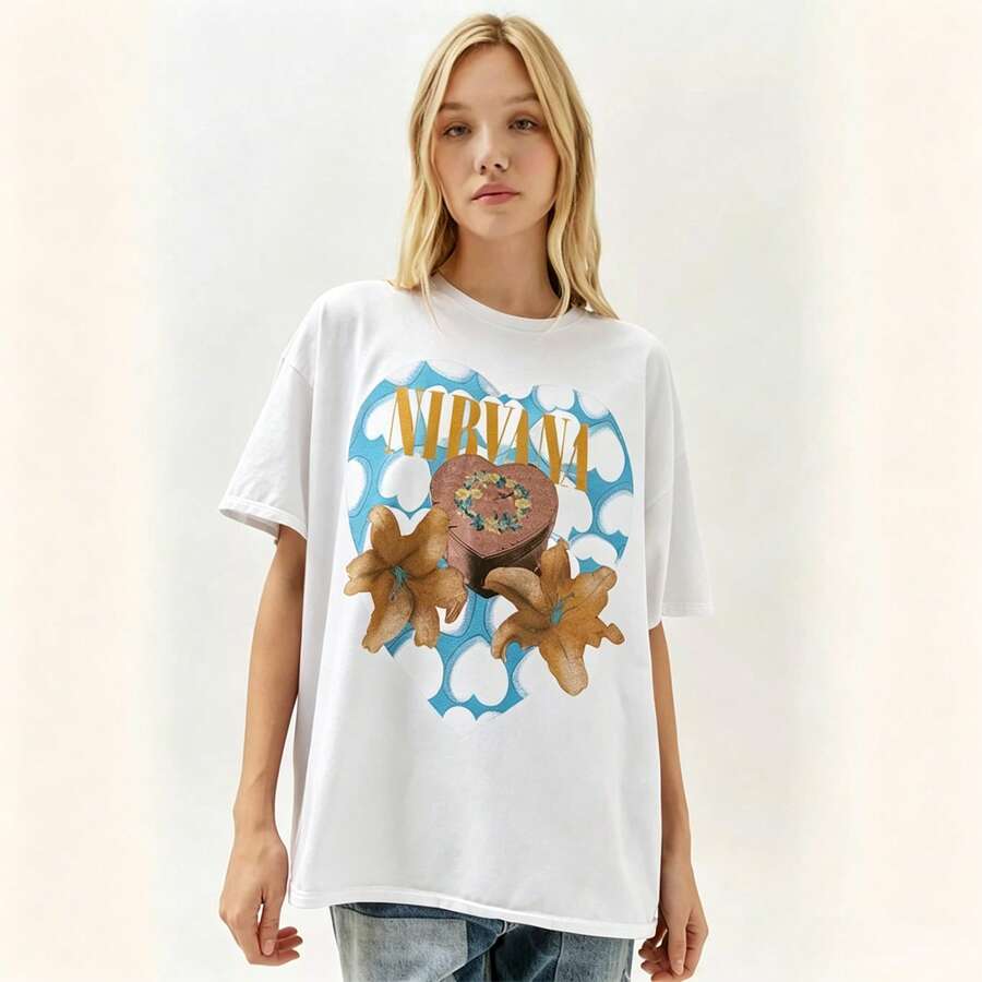 Unisex Short-Sleeved Summer Style T-Shirt With Vintage Heart And Retro Rock Print, Mesh Design, Comfortable Relaxed Fit, Ideal For Everyday Wear, Going Out And Showing Off A Youthful Look QVZ5 - 白色 - 查看 1