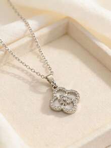 1pc Stainless Steel Sweet Cool Pink Mother Of Pearl Four-Leaf Clover Necklace, Luxury High-End Fashion Collarbone Chain For Women - Mother-of-pearl Four-leaf Necklace - View 11