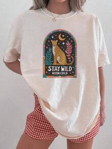 Women's Inspirational T-Shirt With Wild Leopard And Moon Print, Regular Crew Neck, Light White Color, Casual Spring And Summer Style, Vacation Fantasy Design And Iconic Quotes - Machine Washable - High Quality - 白色 - 查看 1