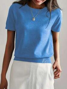Camiseta de punto de manga corta de unicolor y peso ligero para mujer, top de verano minimalista en rojo - Azul eléctrico - Ver 3