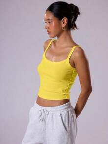 Camiseta de tirantes sencilla y lisa para mujer, básica casual para el día a día, parte de un armario cápsula, para uso diario, aeropuerto, vacaciones, vuelta al cole, elegante para primavera y verano, festivales - Amarillo - Ver 5