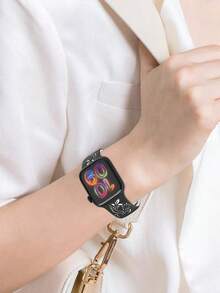 雕刻水仙花图案硅胶表带，适用于 40mm、41mm、42mm、44mm、45mm、46mm、49mm，时尚优雅的运动休闲表带，兼容 Ultra/11/10/9/8/7/6/5/4/SE，女士智能手表表带 - 黑色錶帶配白色花 - 查看 7